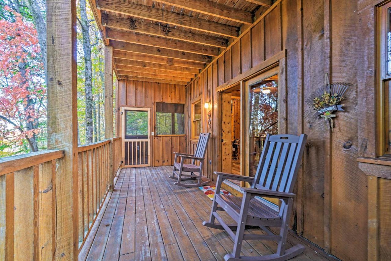 Grin N Bear It Cabin With Hot Tub And Fire Pit! Pigeon Forge Exteriör bild