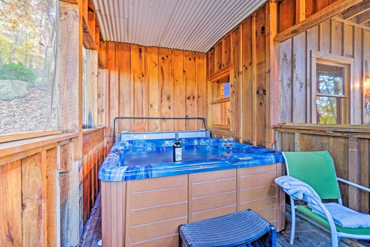 Grin N Bear It Cabin With Hot Tub And Fire Pit! Pigeon Forge Exteriör bild