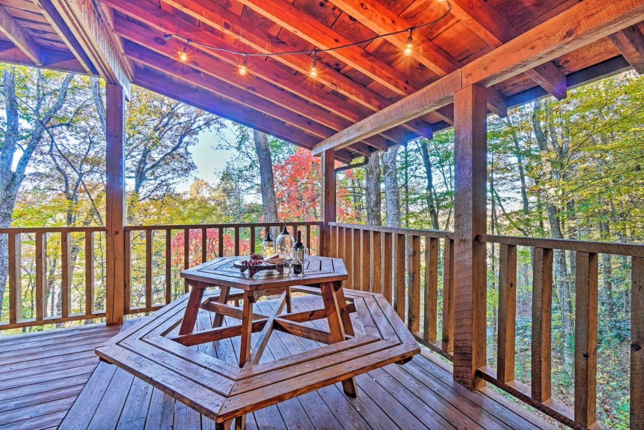 Grin N Bear It Cabin With Hot Tub And Fire Pit! Pigeon Forge Exteriör bild