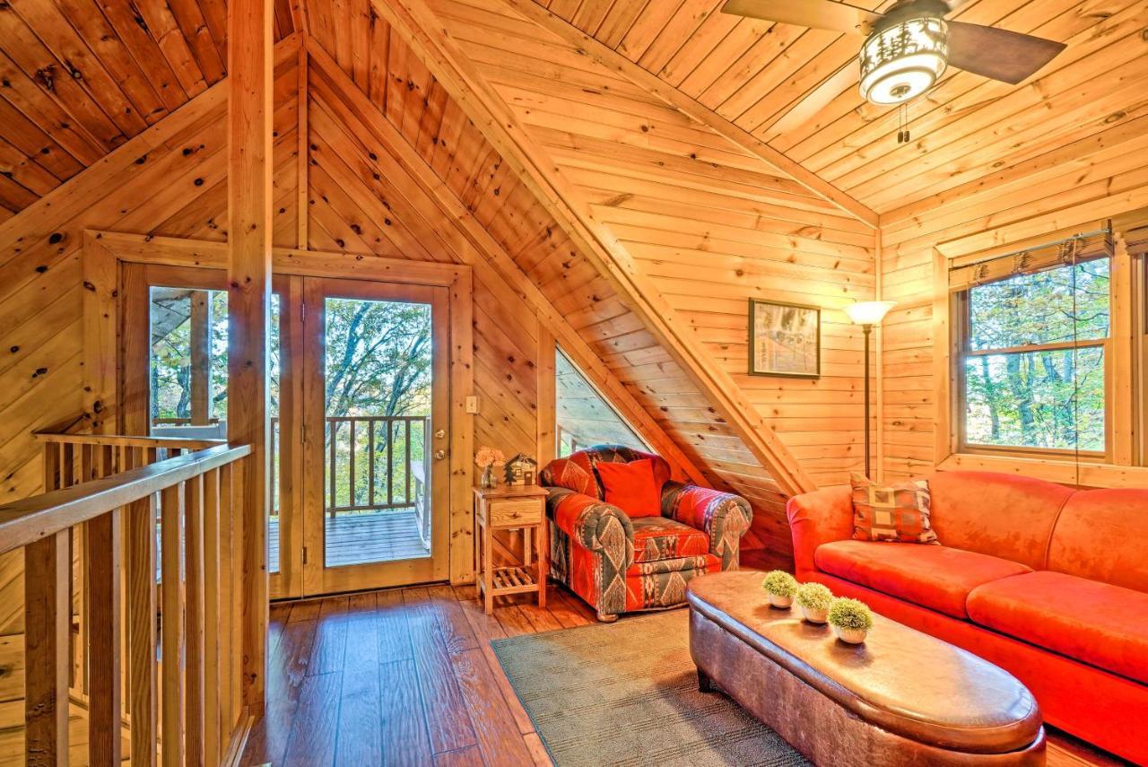 Grin N Bear It Cabin With Hot Tub And Fire Pit! Pigeon Forge Exteriör bild